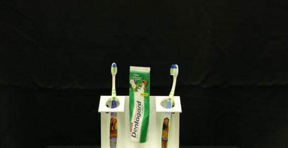Zahnbürstenhalter mit Platz für Zahnpastatube aus dem 3D Drucker